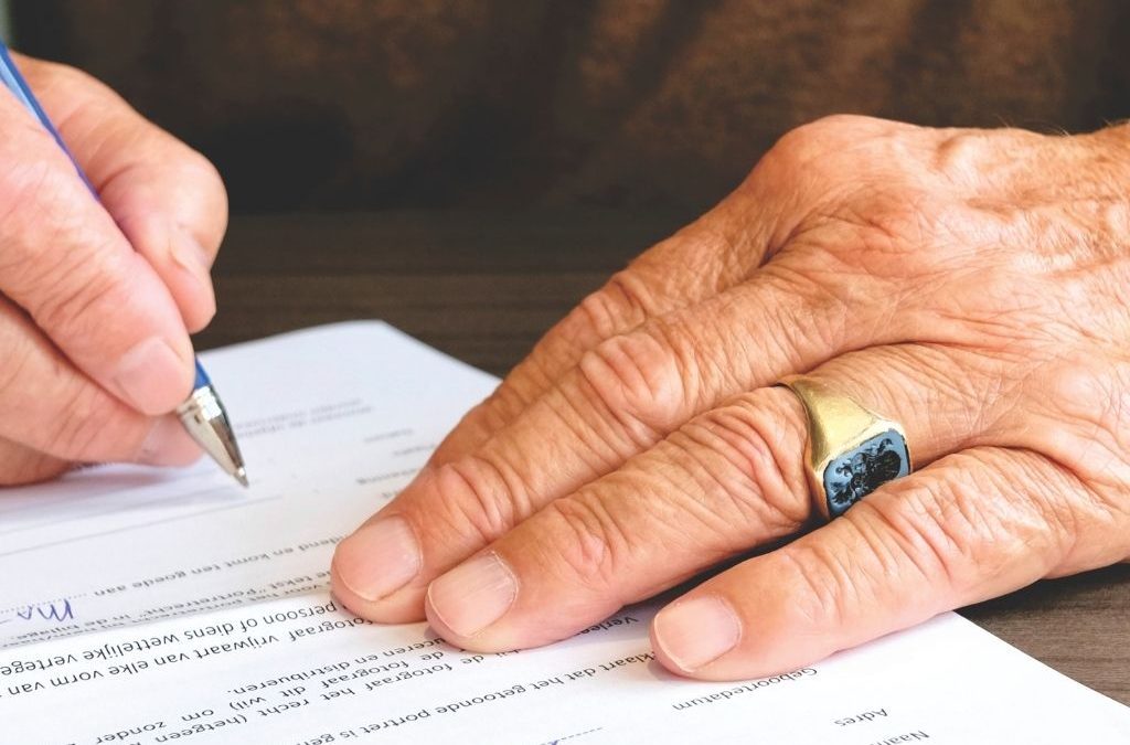 La firma della lettera di assunzione
